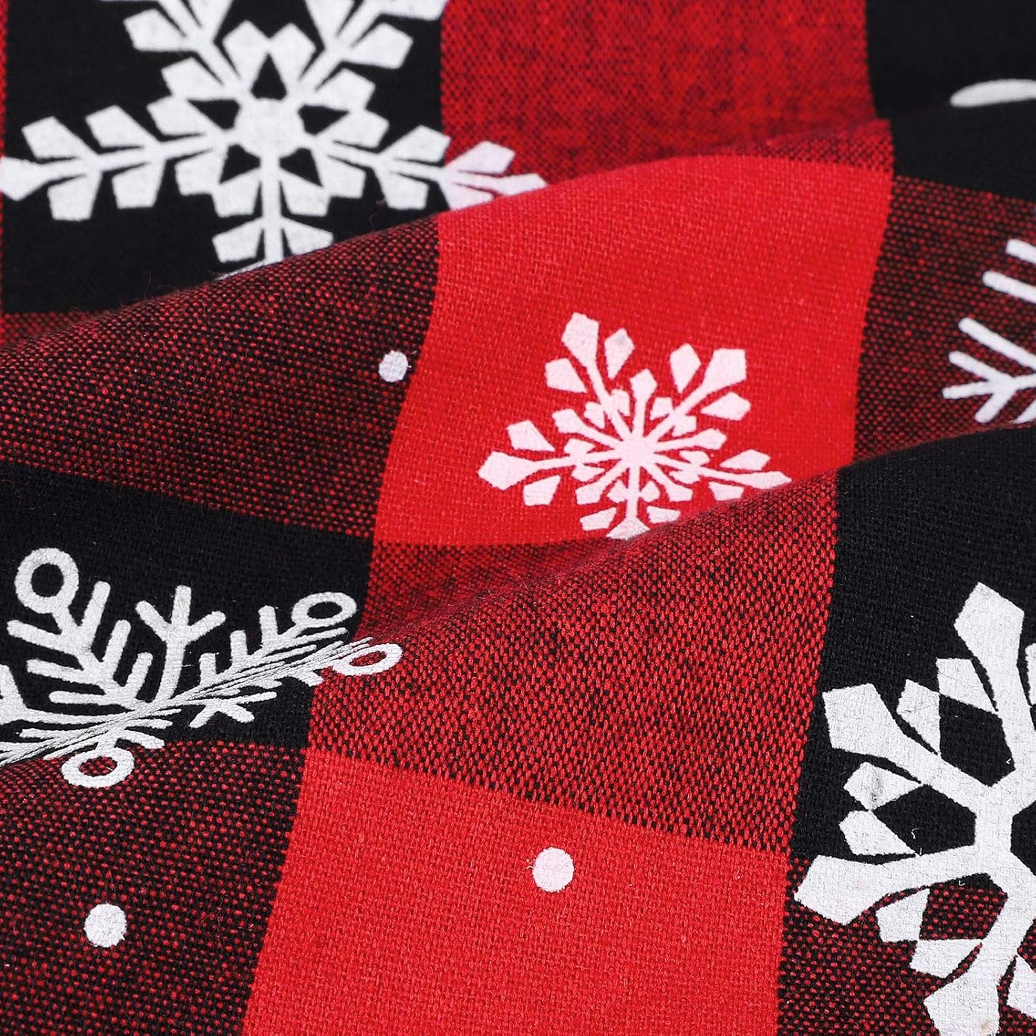 2 Pack Christmas Cotton Buffalo Plaid Snowflake Table Runner Checkered Table Runner 2 Styles for Indoor Outdoor Events 13 X 72 Inches Red and Black